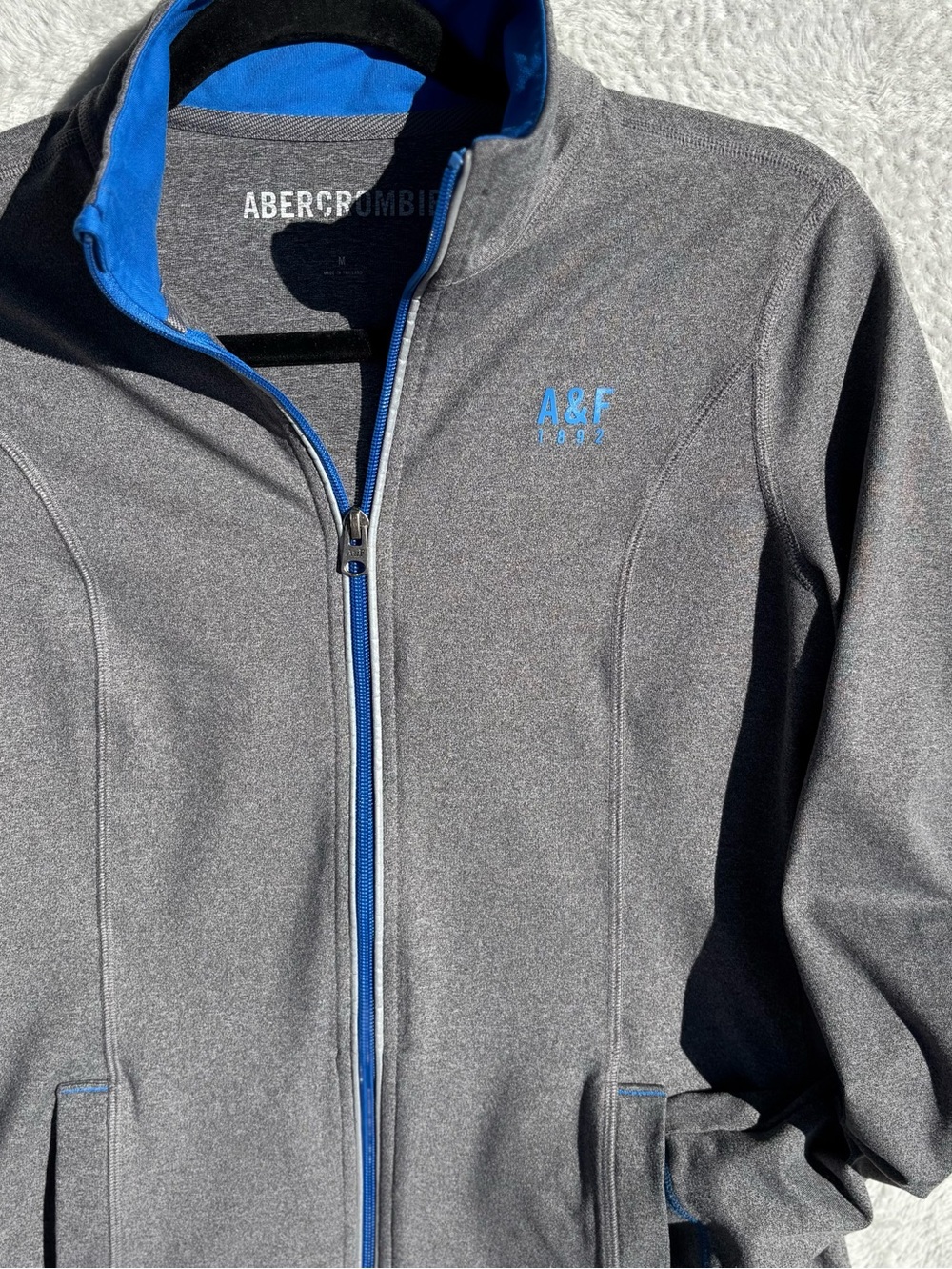 ABERCROMBIE AND FITCH Jacket Womens Medium Full Zip Track Running Thumb Holes AF
